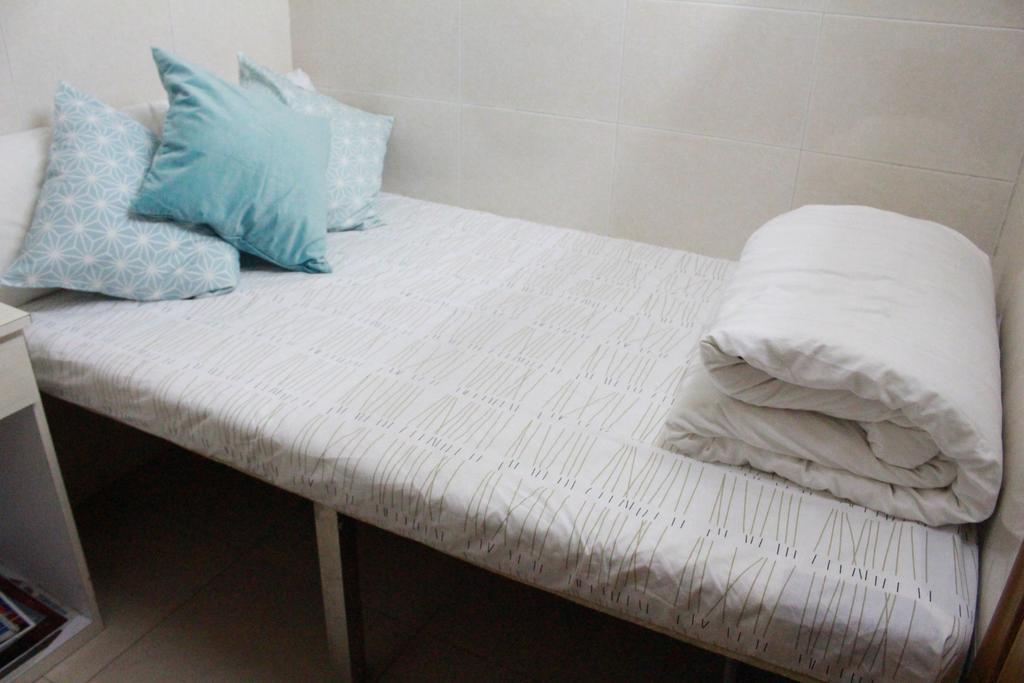 Unique Hostel Hong Kong Room photo