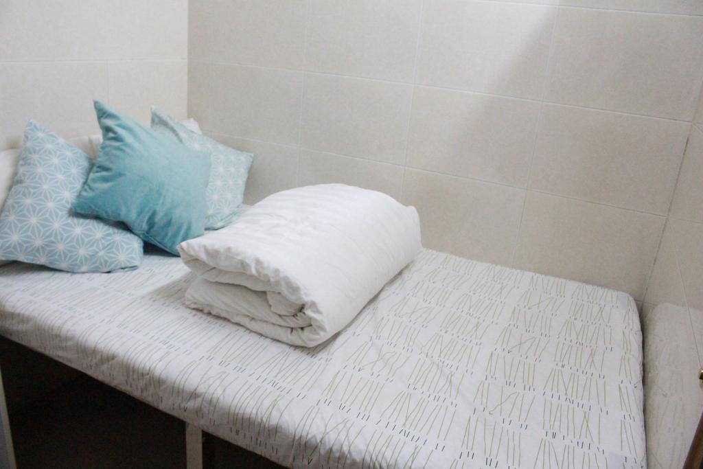 Unique Hostel Hong Kong Room photo