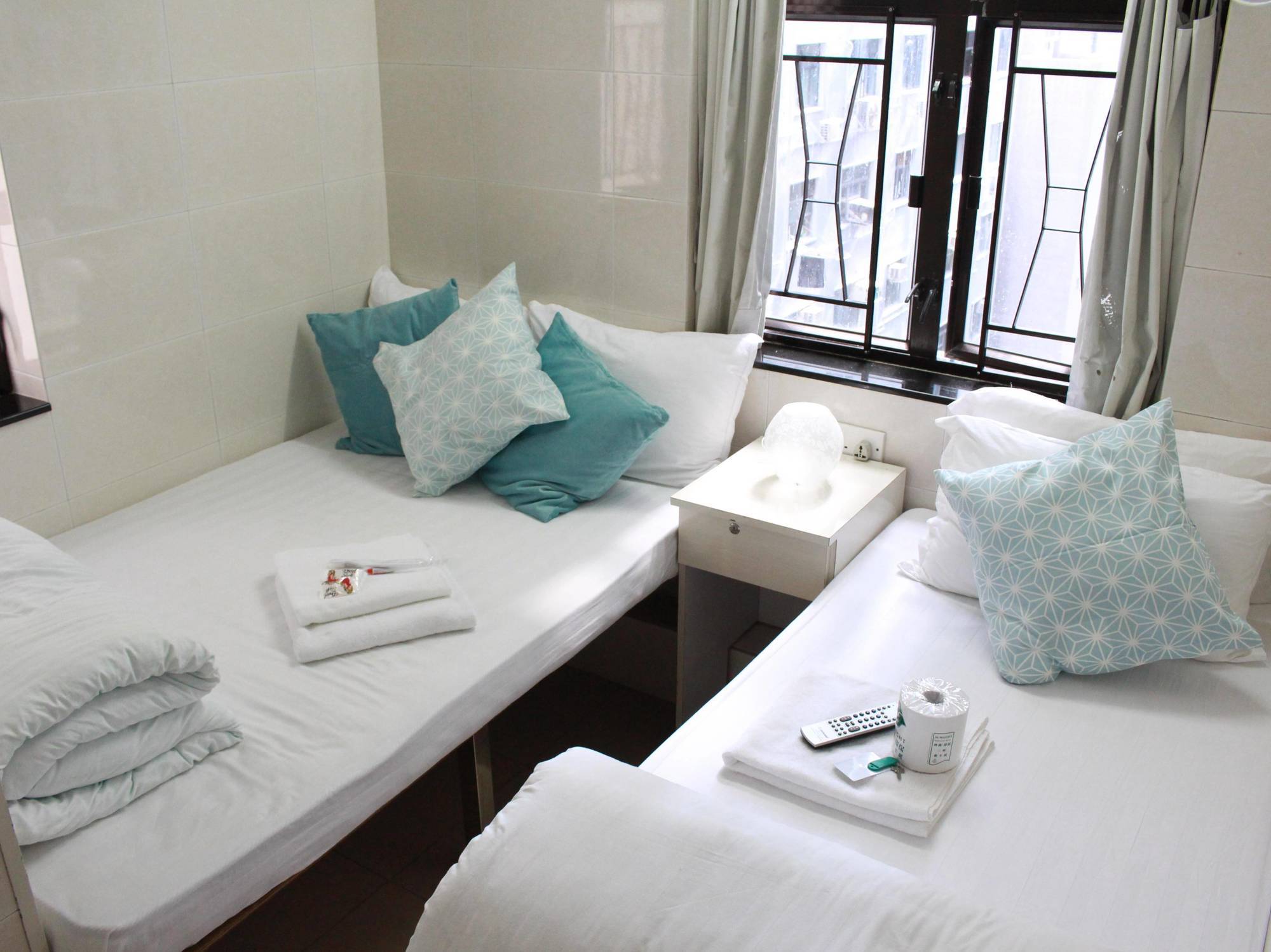 Unique Hostel Hong Kong Exterior photo