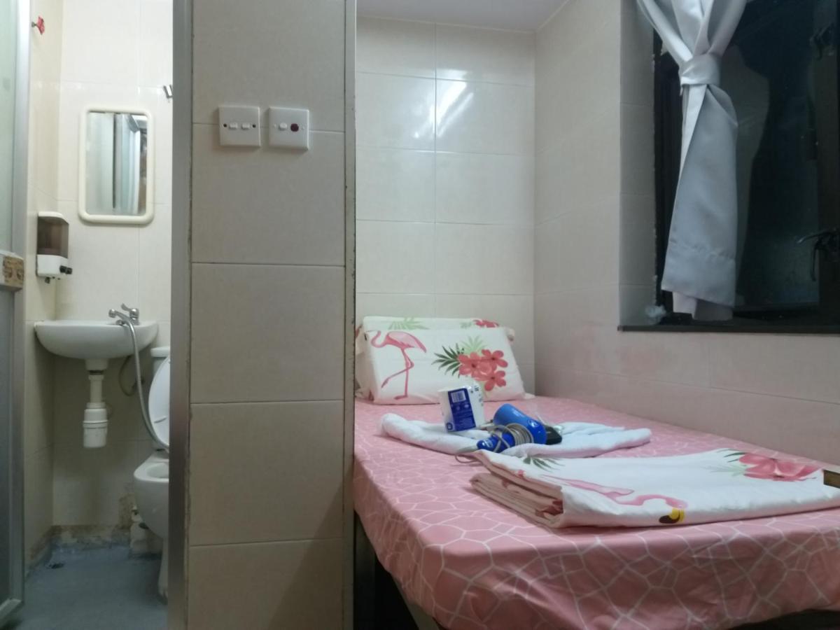 Unique Hostel Hong Kong Exterior photo